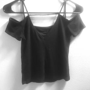 Mid-length Black No Shoulder Top